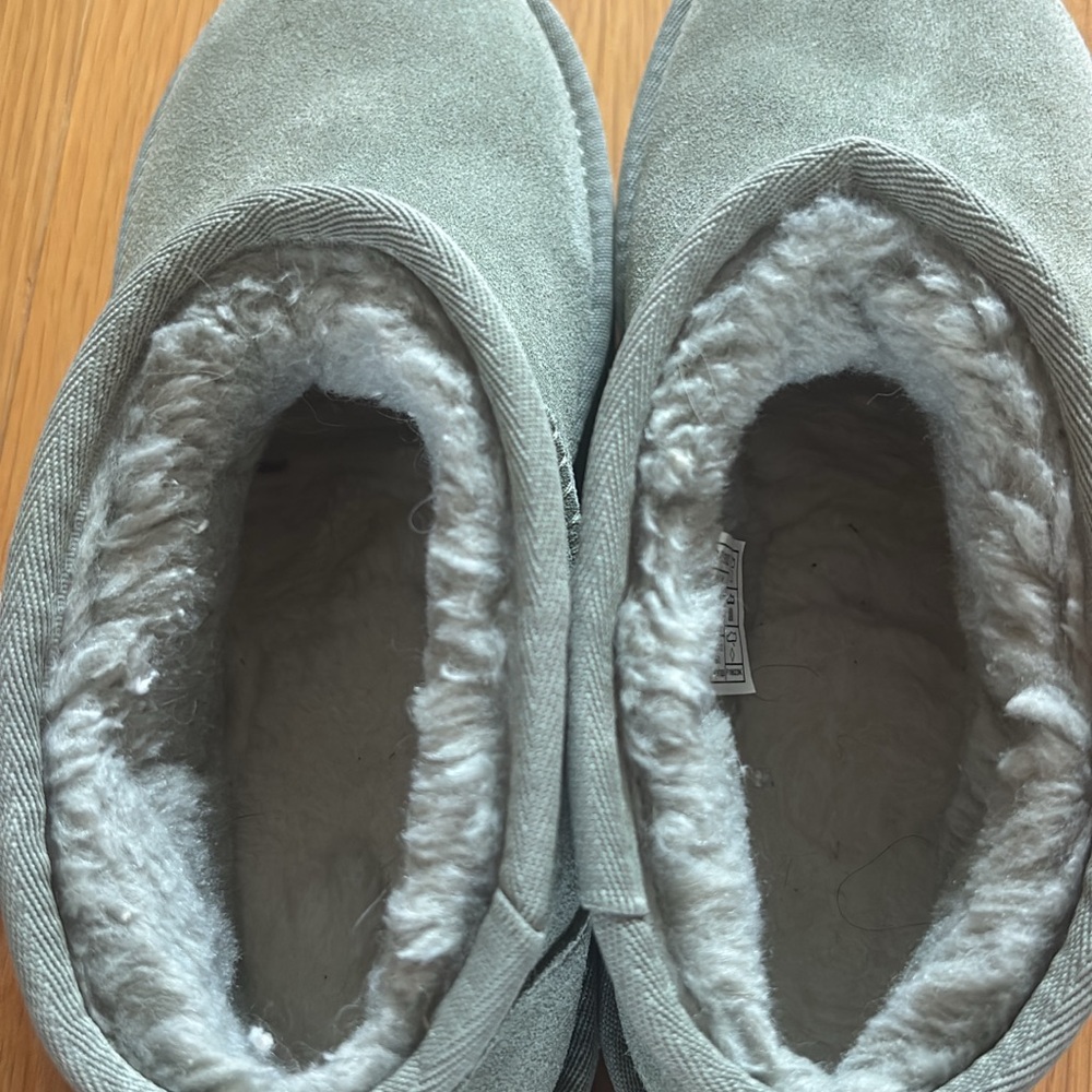 Ugg Classic Ultra Mini Platform - Picture 3 of 4